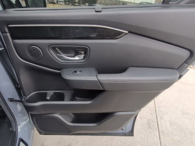 Used 2025 Honda Pilot Elite image 30