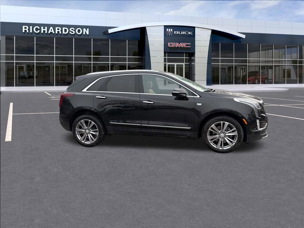 Certified 2023 Cadillac XT5 Premium Luxury w/ LPO, Floor Liner Package image 9