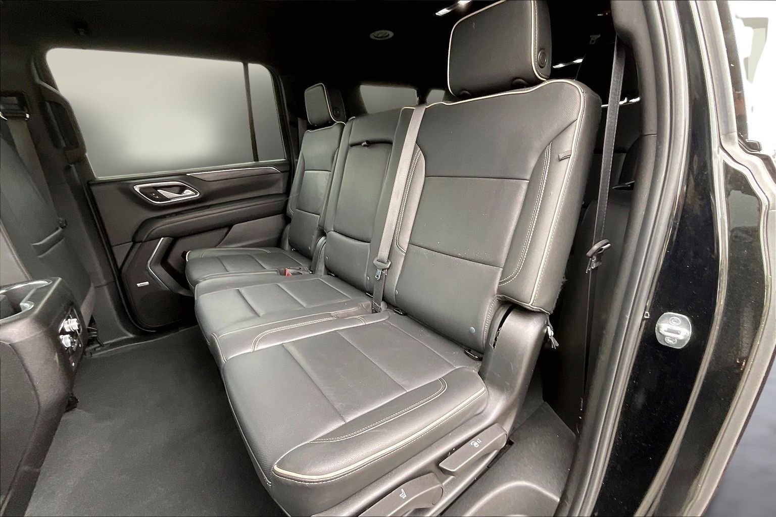 Used 2024 GMC Yukon XL SLT image 22