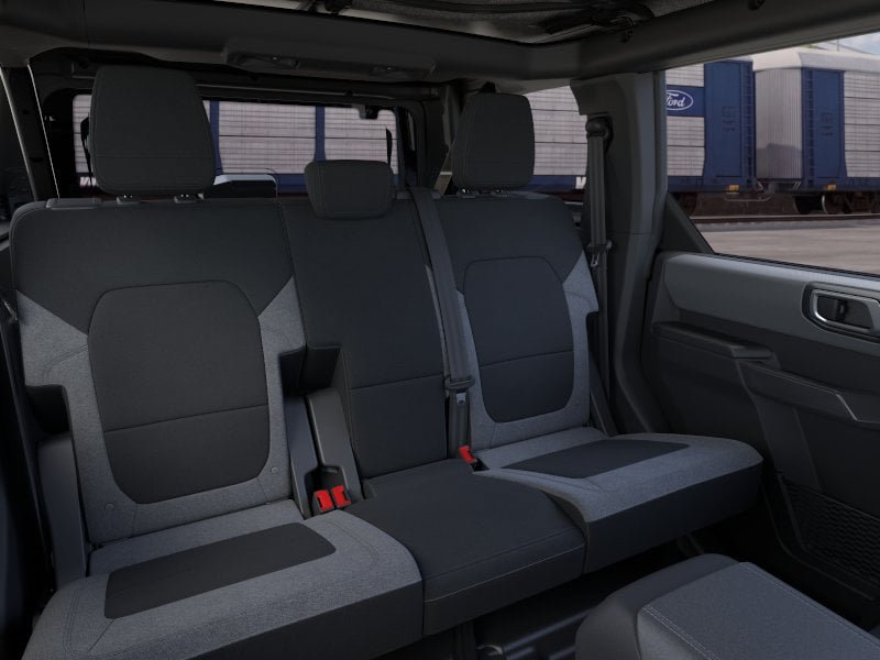 New 2026 Ford Bronco 4-Door AWD/4WD image 11