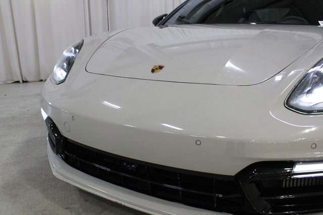 Used 2019 Porsche Panamera GTS image 32