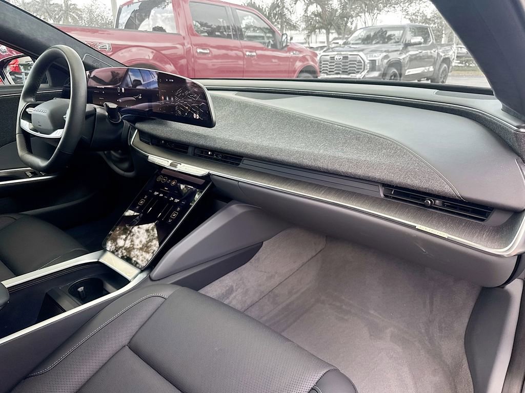 Used 2024 Lucid Air Touring AWD/4WD image 30
