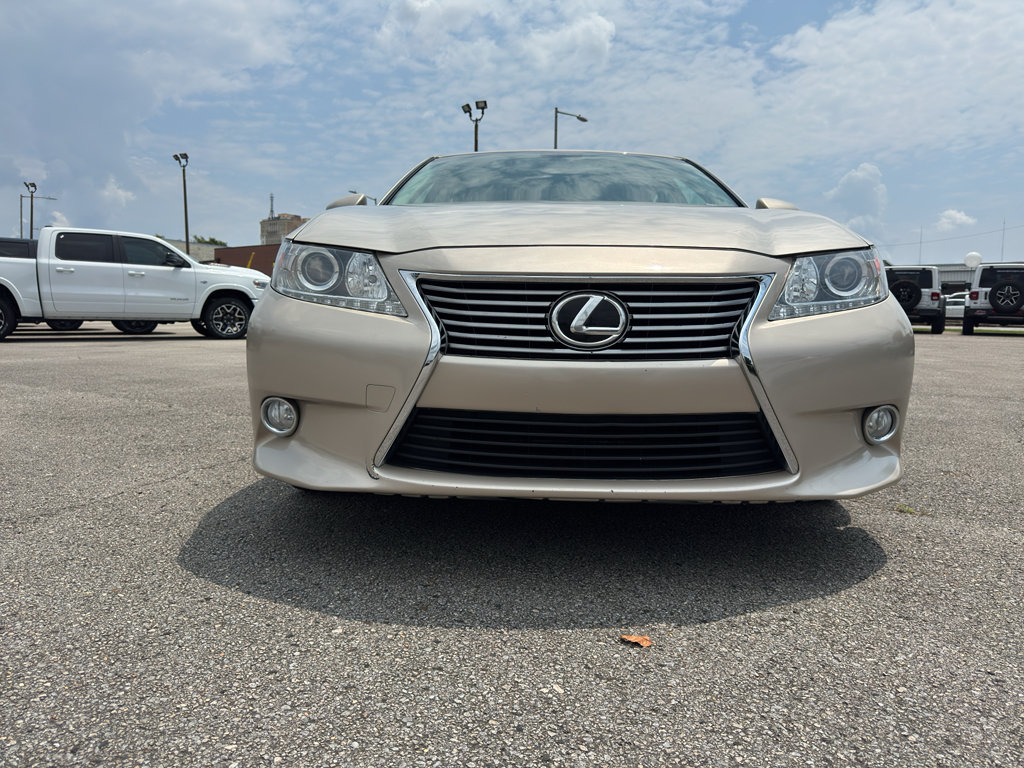 Used 2015 Lexus ES 350 FWD image 3