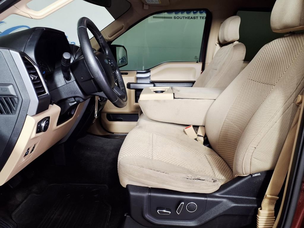 Used 2015 Ford F150 XLT w/ Equipment Group 302A Luxury image 9