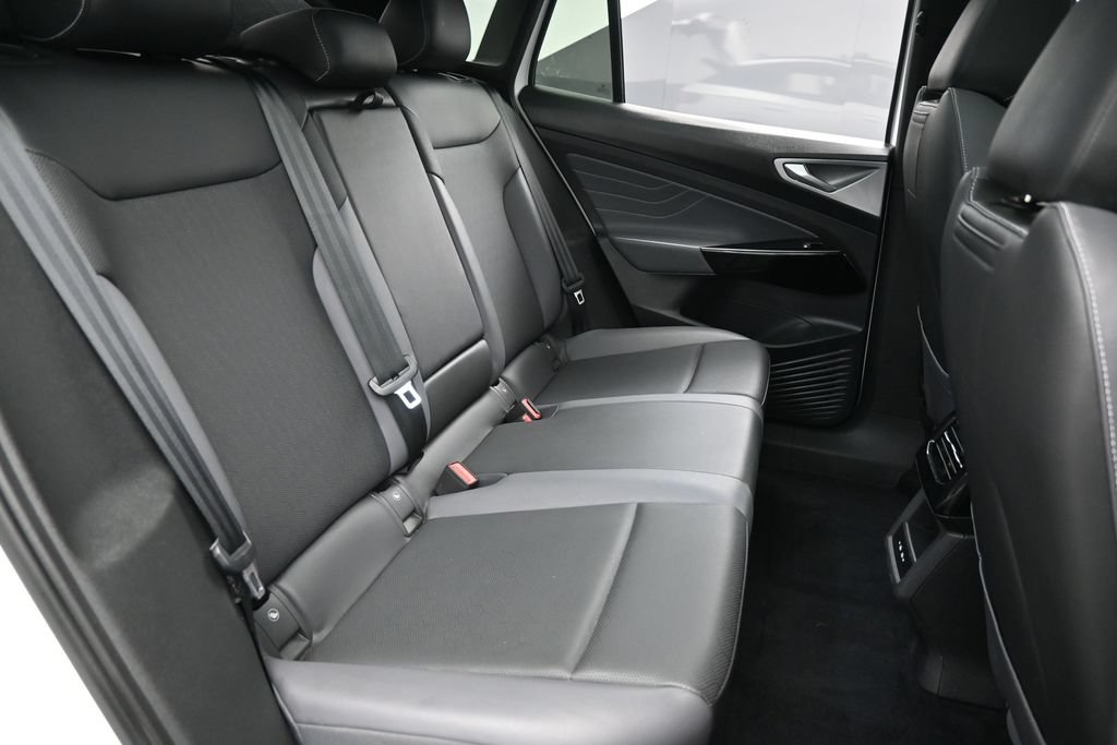 Used 2023 Volkswagen ID.4 S RWD image 31