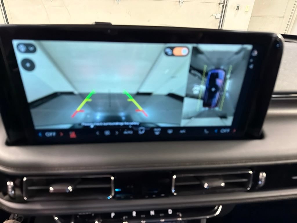New 2026 Lincoln Aviator Reserve w/ Jet Appearance Package AWD/4WD image 12