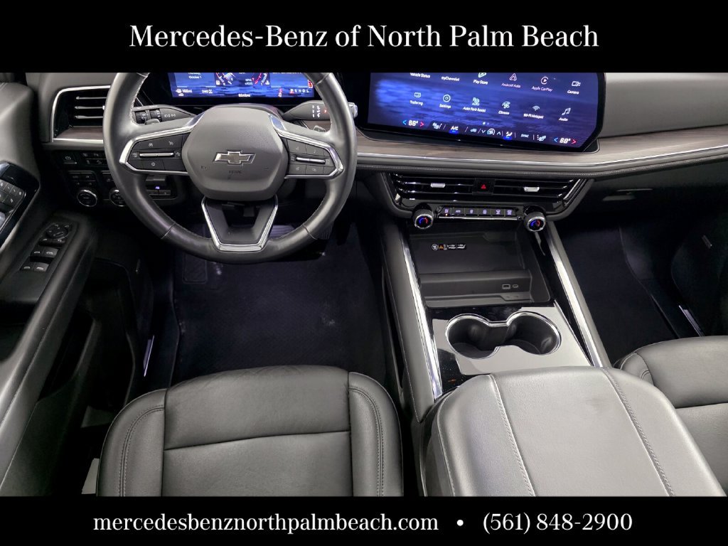 Used 2025 Chevrolet Suburban Z71 w/ Z71 Off-Road Package AWD/4WD image 13