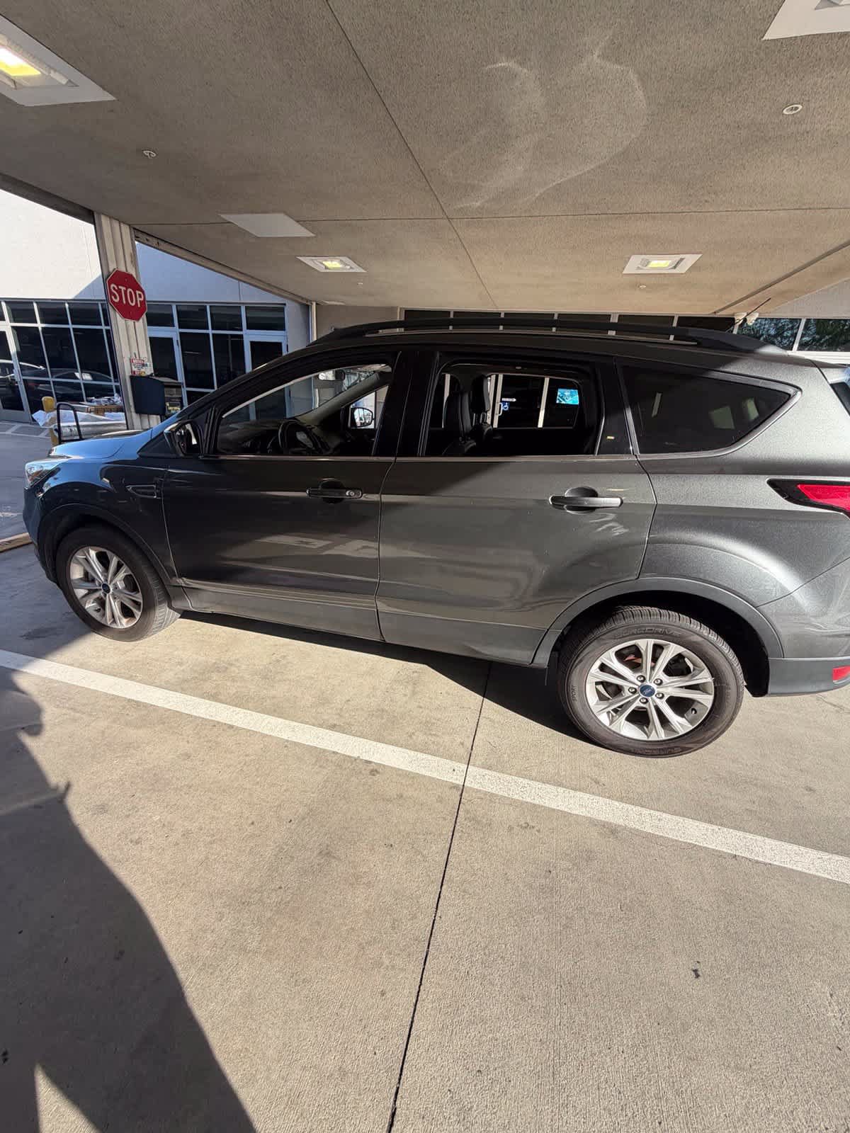 Used 2019 Ford Escape SEL AWD/4WD image 6