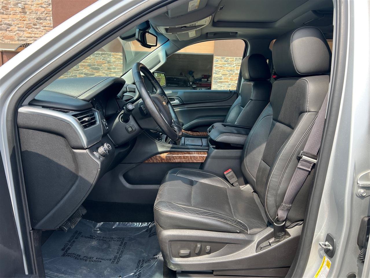 Used 2015 Chevrolet Suburban LTZ AWD/4WD image 9
