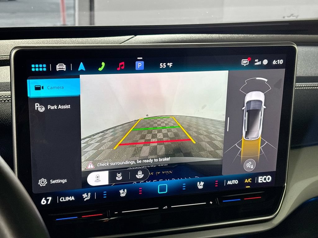 Certified 2025 Volkswagen ID.4 Pro S AWD/4WD image 18