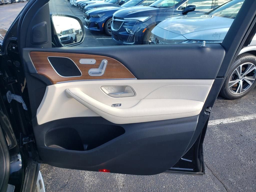 Used 2023 Mercedes-Benz GLE 350 4MATIC image 18