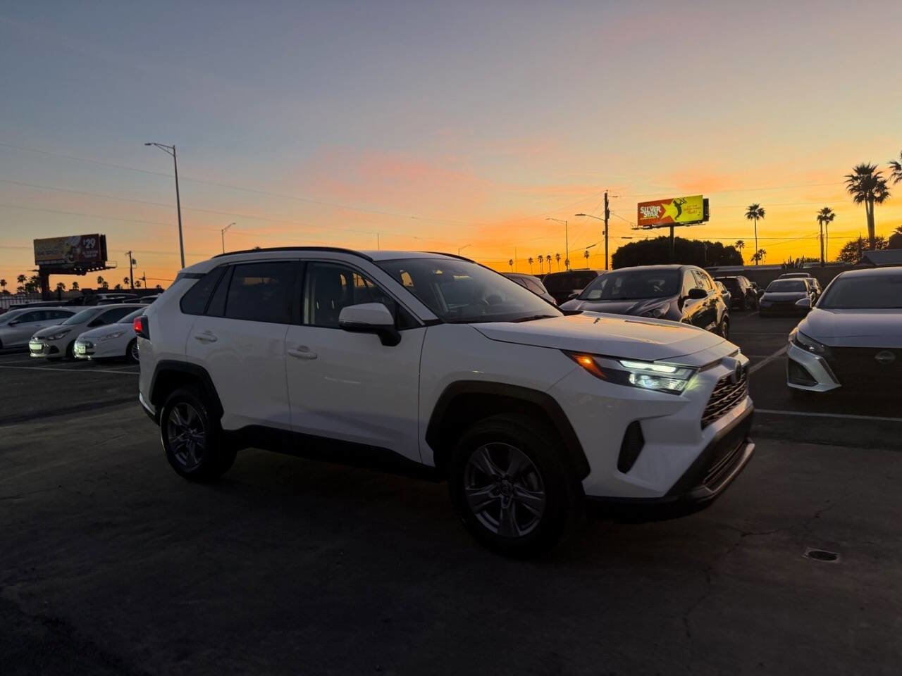 Used 2024 Toyota RAV4 XLE w/ Convenience Package image 14