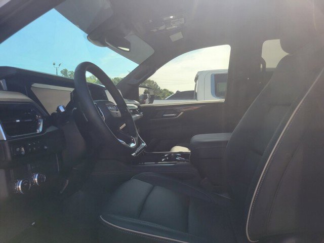Used 2026 GMC Yukon Elevation RWD image 11