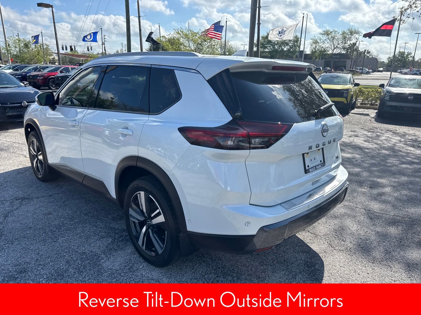 Certified 2025 Nissan Rogue SL w/ SL Premium Package image 8