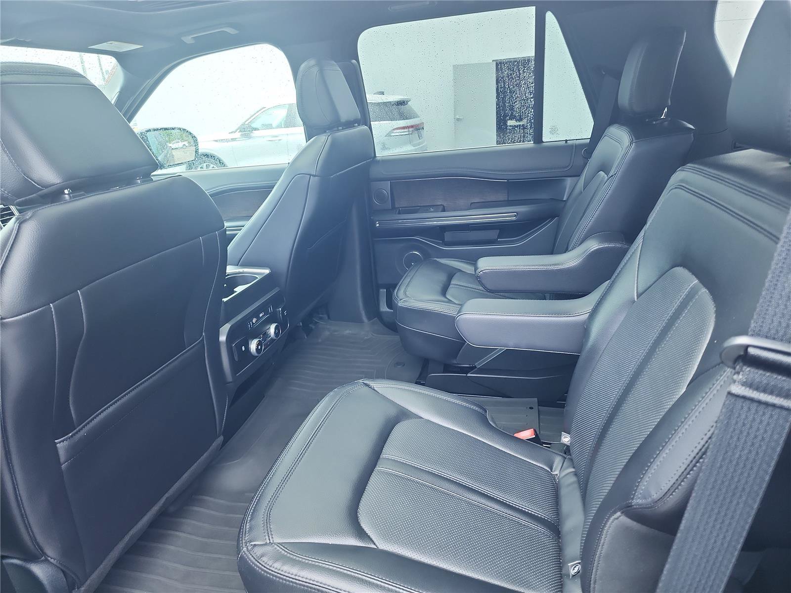 Certified 2021 Ford Expedition Limited RWD image 19