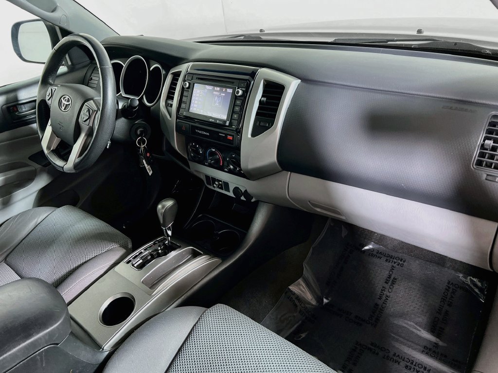 Used 2015 Toyota Tacoma PreRunner w/ TRD Off-Road Package RWD image 25