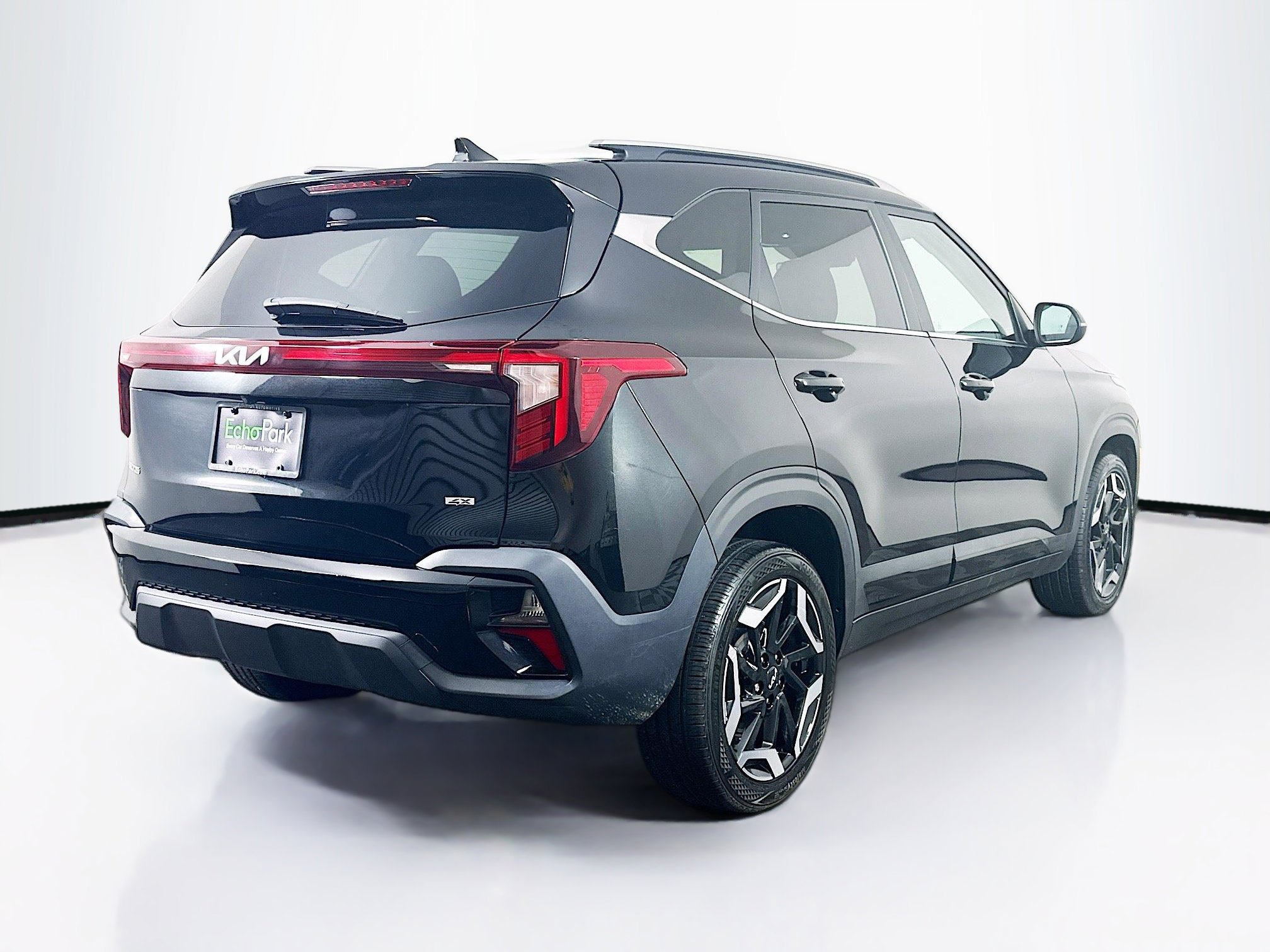 Used 2024 Kia Seltos SX image 9