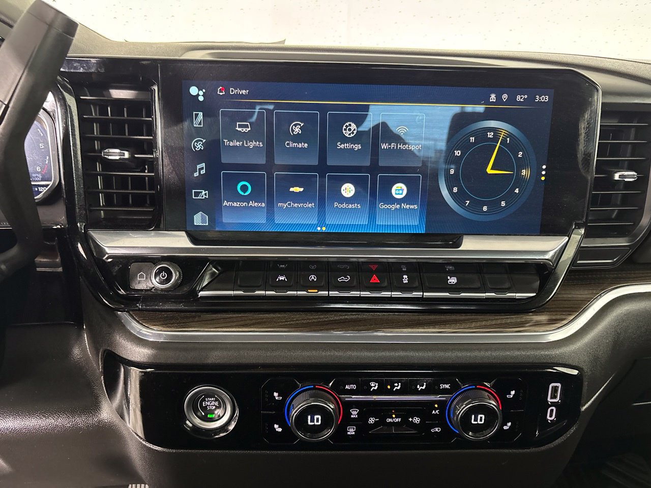 Used 2023 Chevrolet Silverado 1500 LT AWD/4WD image 17