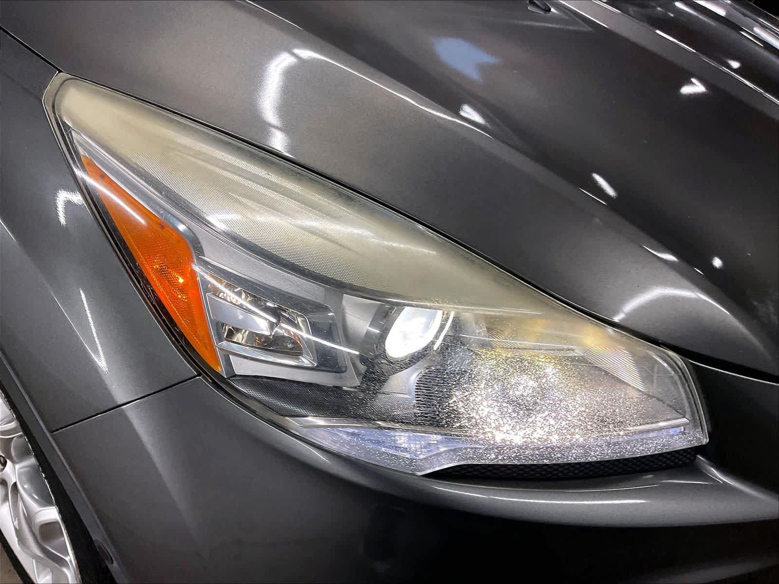 Used 2014 Ford Escape Titanium w/ Equipment Group 401A FWD image 28