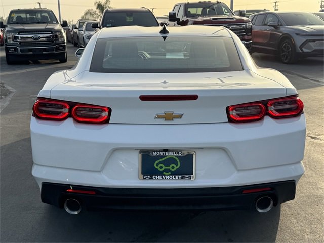 Used 2023 Chevrolet Camaro LT image 3
