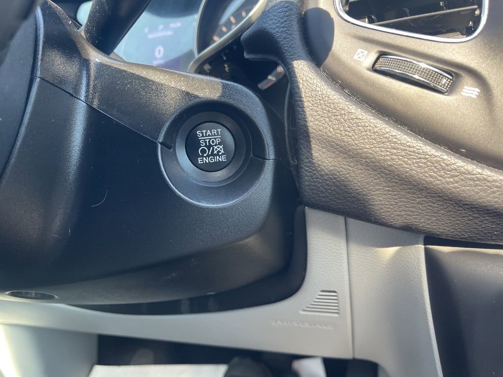 Used 2018 Jeep Compass Latitude image 24