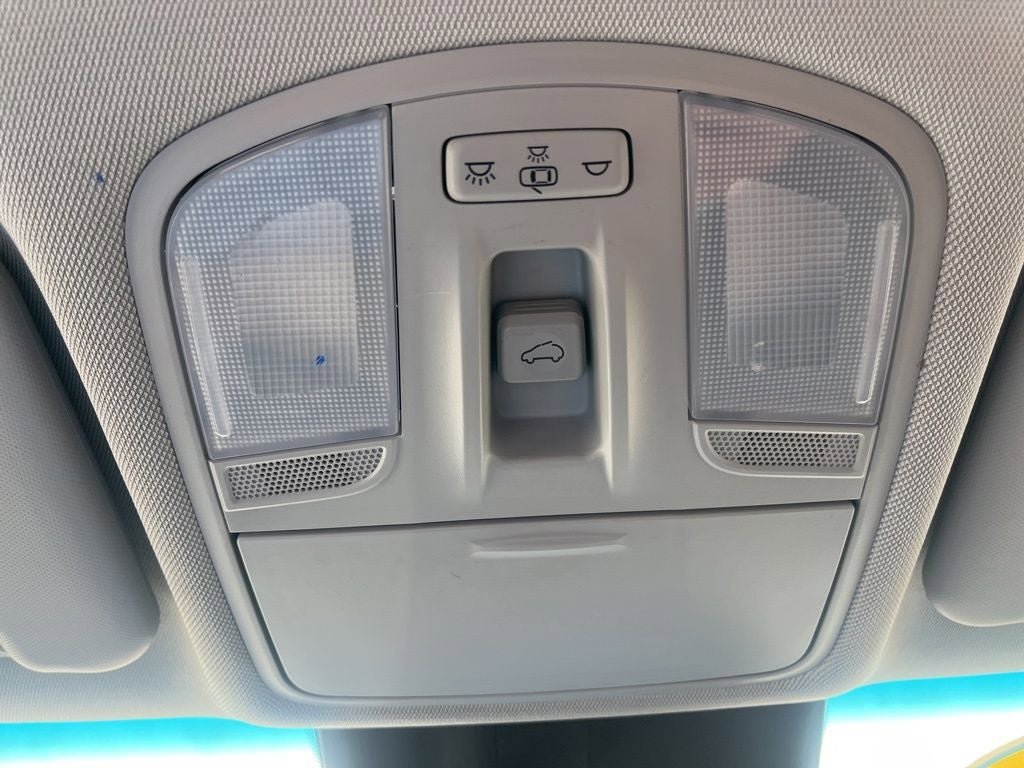 Used 2019 Hyundai Kona Limited FWD image 33