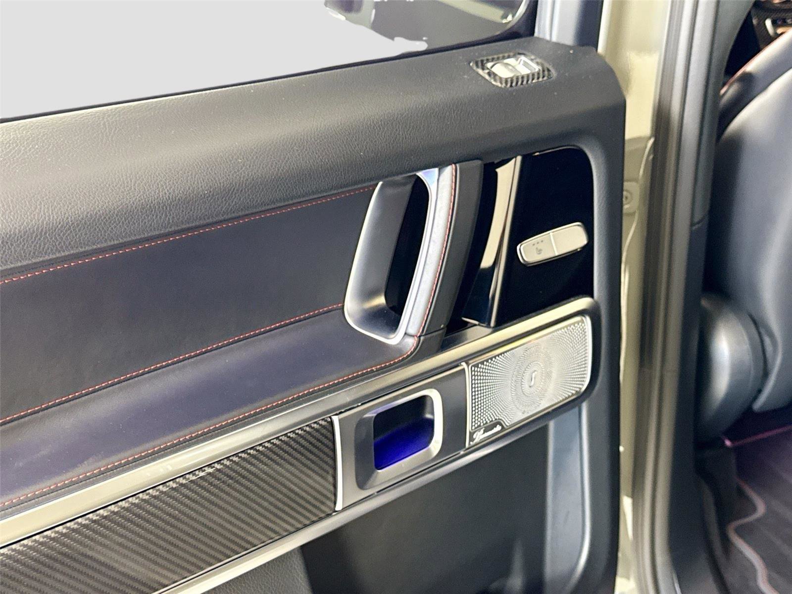 Used 2021 Mercedes-Benz G 63 AMG 4MATIC w/ G Manufaktur Interior Package image 28