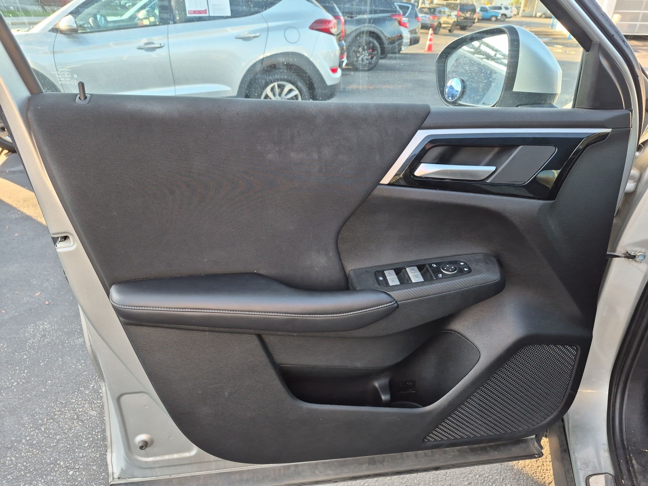 Used 2022 Mitsubishi Outlander ES AWD/4WD image 14
