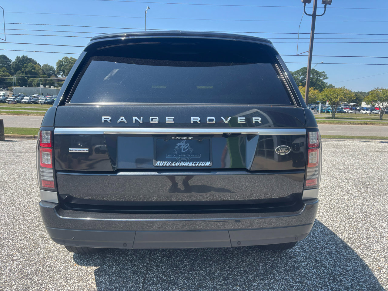 Used 2014 Land Rover Range Rover Supercharged image 4