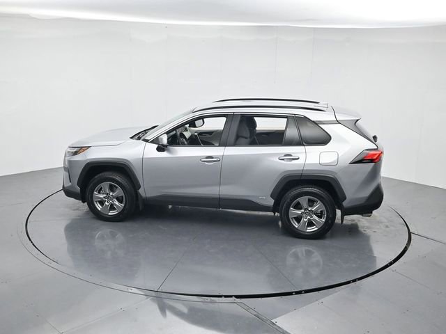 Used 2024 Toyota RAV4 XLE image 42