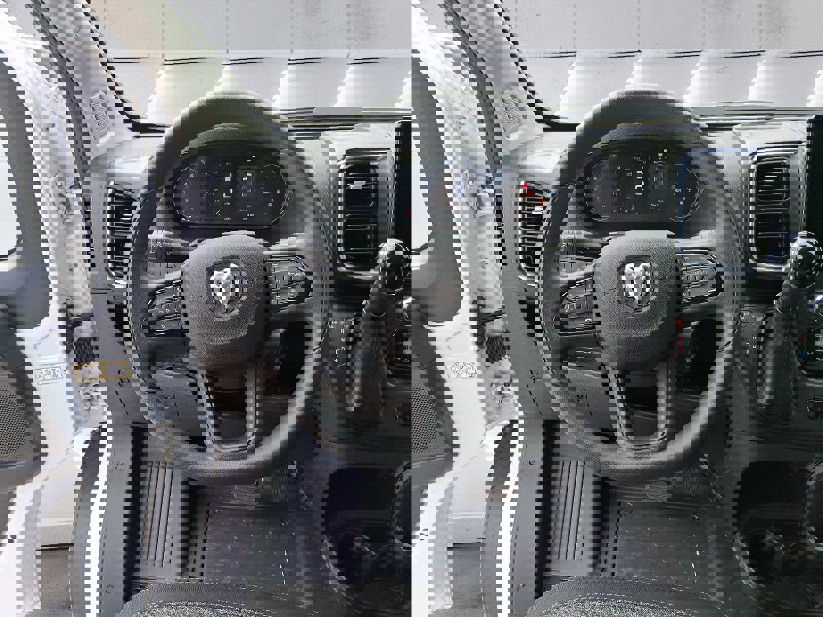 New 2025 RAM ProMaster 1500 w/ Quick Order Package 22G SLT image 13