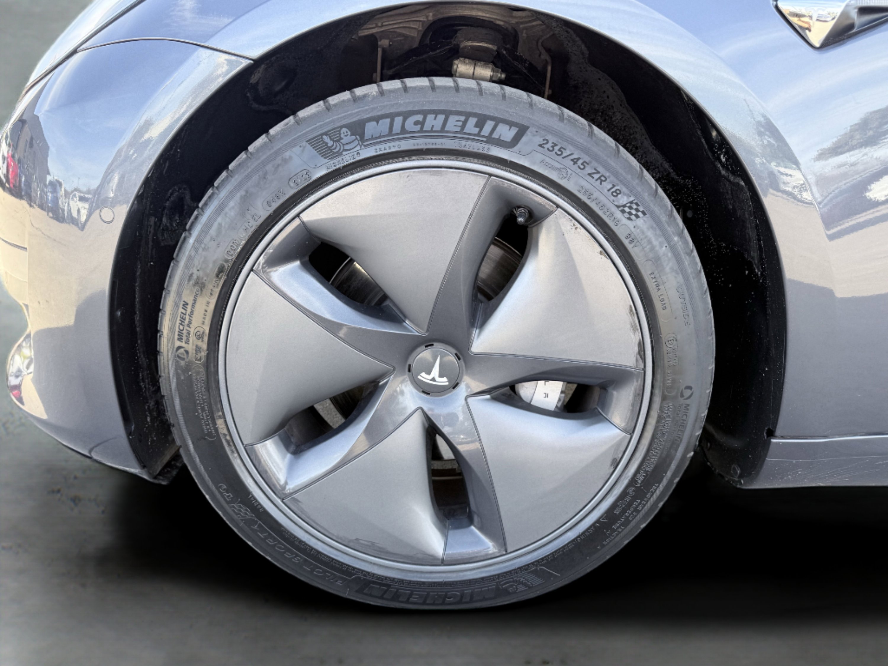 Used 2019 Tesla Model 3 Long Range image 11