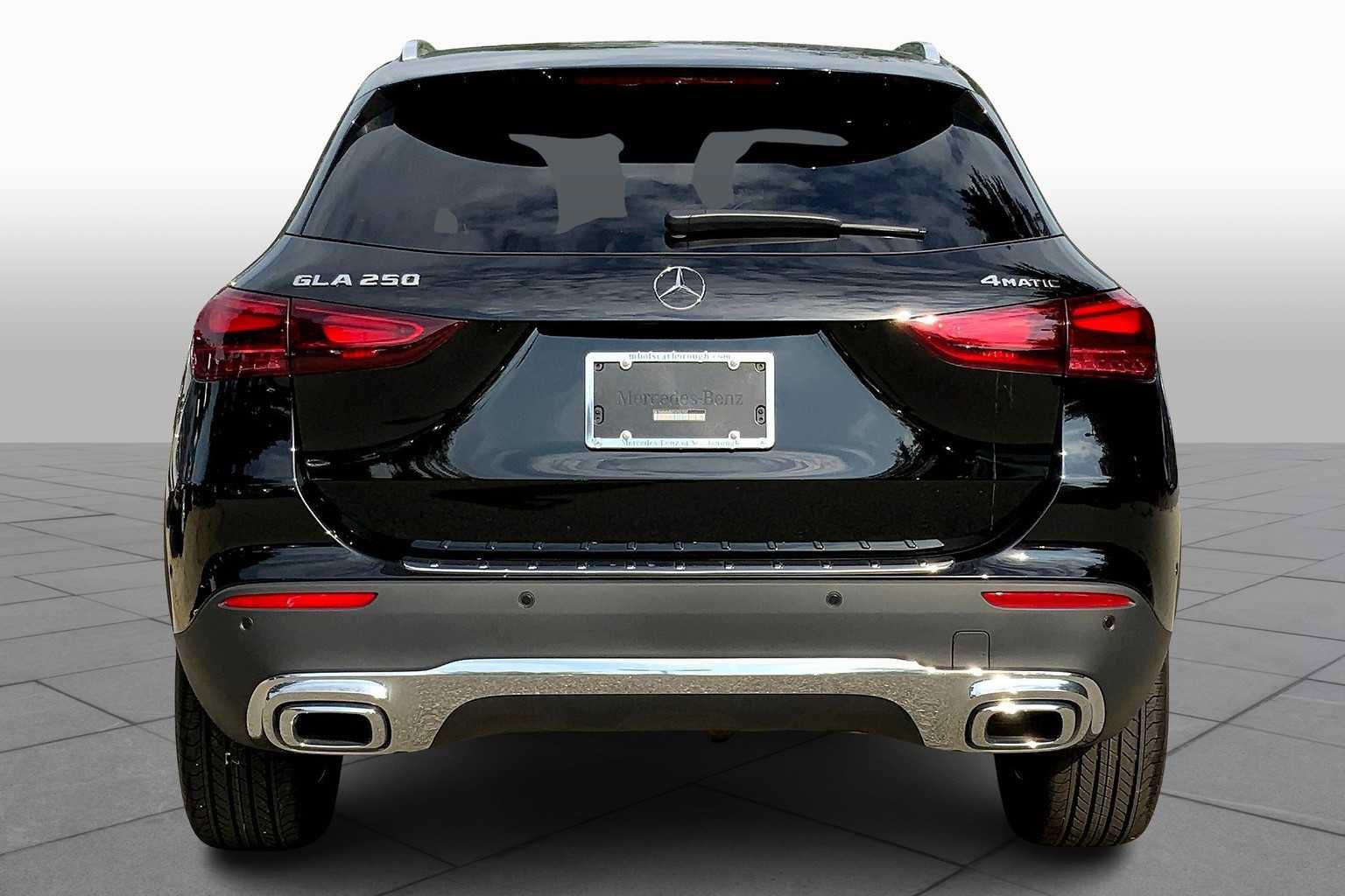 Certified 2026 Mercedes-Benz GLA 250 4MATIC image 4