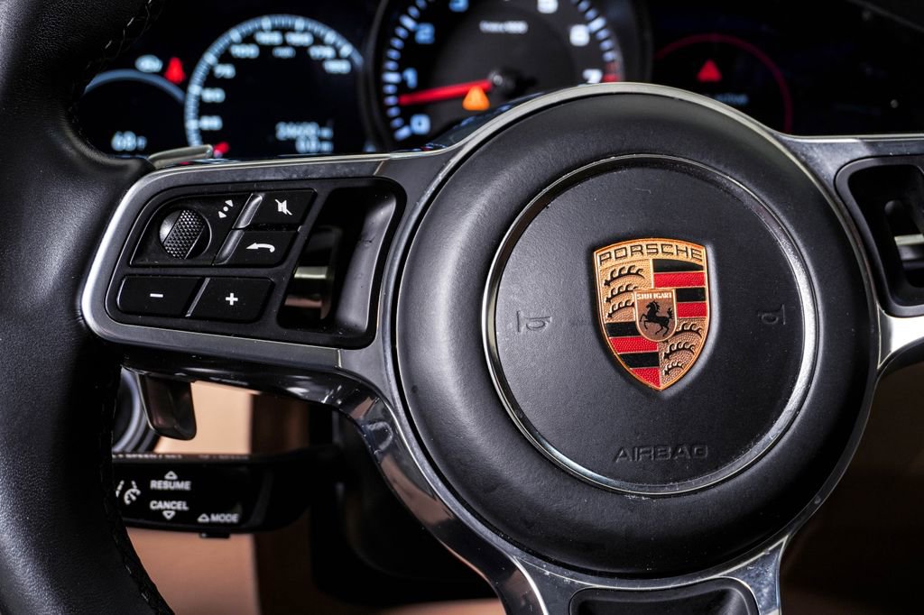 Certified 2023 Porsche Cayenne S Platinum image 20