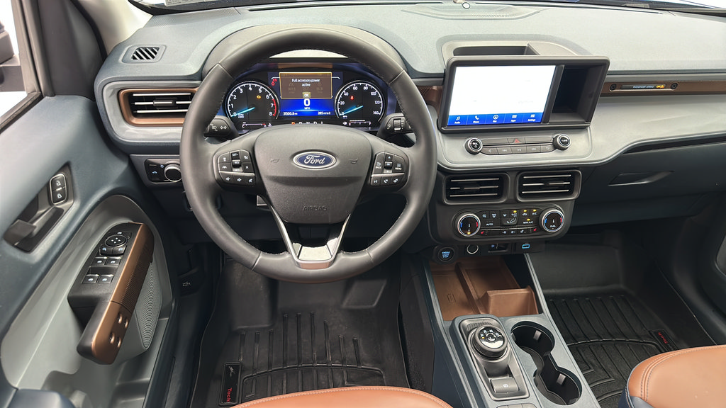 Used 2024 Ford Maverick Lariat w/ FX4 Off-Road Package AWD/4WD image 16