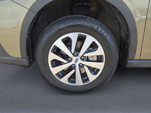 Used 2022 Subaru Outback Premium image 14