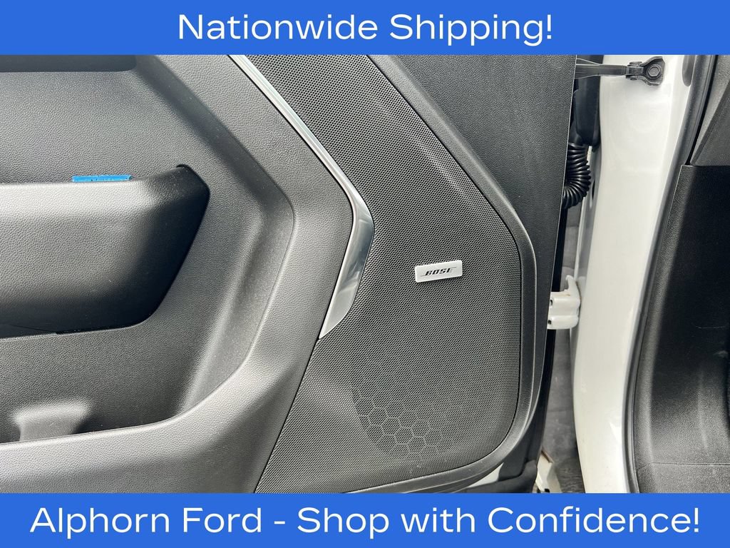 Used 2023 GMC Yukon SLT AWD/4WD image 13