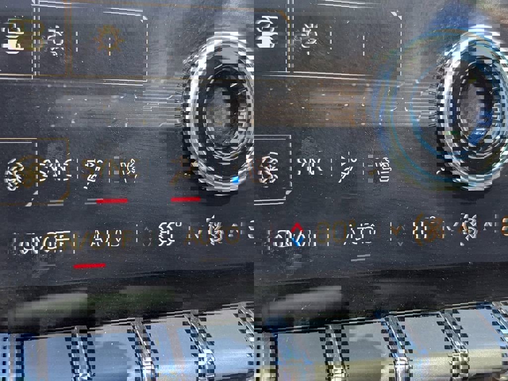 New 2025 GMC Sierra EV Denali AWD/4WD image 24