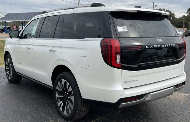 New 2025 Ford Expedition Platinum image 6