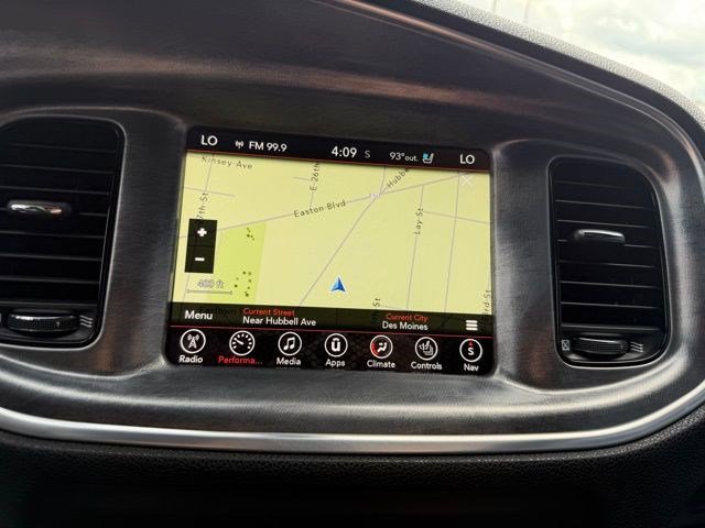 Used 2017 Dodge Charger R/T image 34