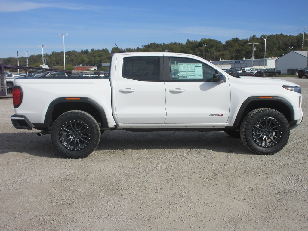 New 2026 GMC Canyon AT4 image 3