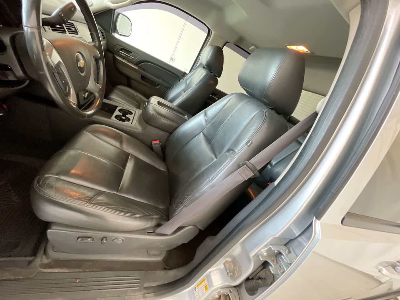 Used 2013 Chevrolet Silverado 1500 LTZ w/ LTZ Plus Package AWD/4WD image 11