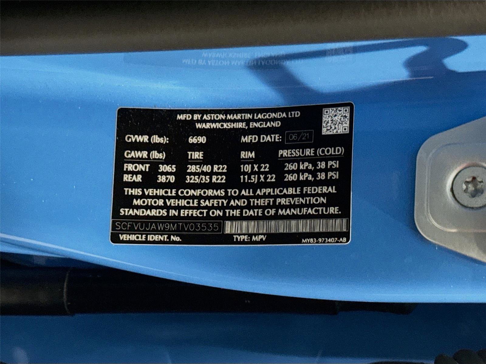 Used 2021 Aston Martin DBX image 36