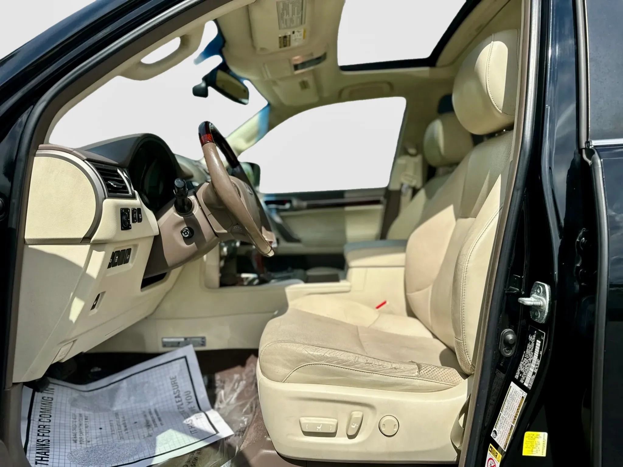 Used 2014 Lexus GX 460 Luxury w/ Driver Support Package AWD/4WD image 16