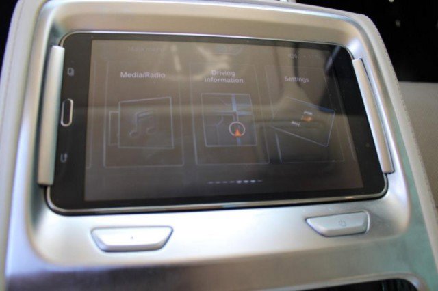 Used 2016 BMW 750i xDrive image 24