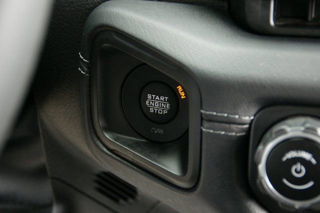 Used 2024 Jeep Wrangler Unlimited Rubicon w/ Safety Group image 19