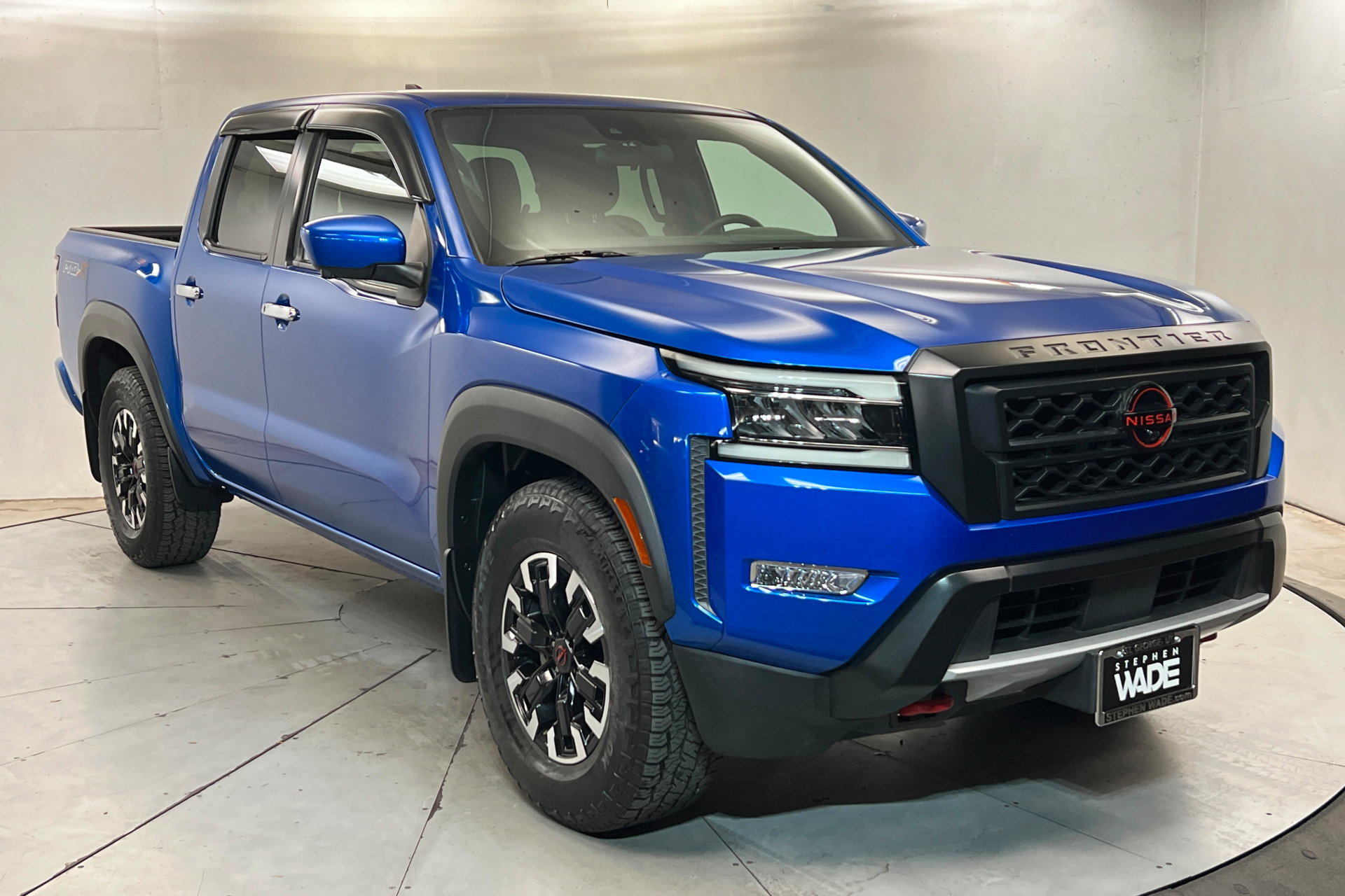Used 2024 Nissan Frontier Pro-X w/ Pro Convenience Package RWD image 8