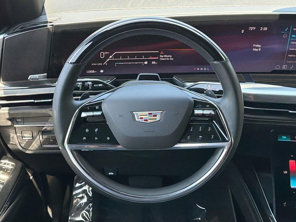 Certified 2025 Cadillac Escalade ESV Premium Luxury RWD image 7