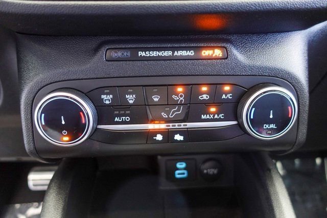 Used 2023 Ford Escape ST-Line image 21