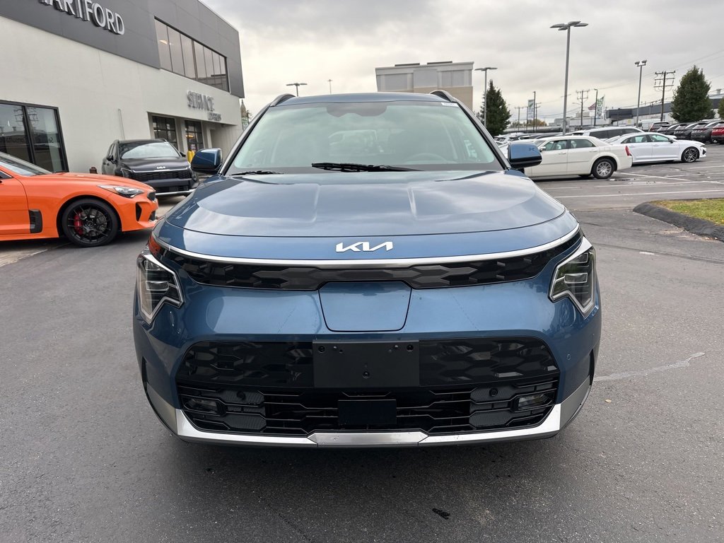 New 2025 Kia Niro Wave w/ Wave Preserve Package image 3